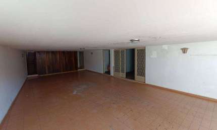 Casa com 5 dormitórios, 337 m² - venda por R$ 850.000,00 ou aluguel por R$ 5.243,49/mês - Centro - Uberaba/MG