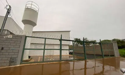 Galpão, 281 m² - venda por R$ 1.000.000,00 ou aluguel por R$ 7.078,29/mês - Jardim Maracanã - Uberaba/MG