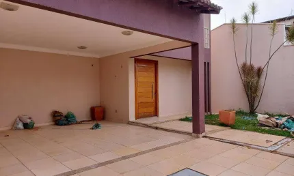 Casa com 5 dormitórios à venda, 289 m² por R$ 1.300.000,00 - Jardim do Lago - Uberaba/MG