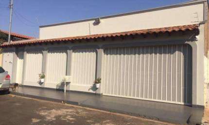 Casa à venda, 226 m² por R$ 450.000,00 - Conjunto Cássio Rezende - Uberaba/MG