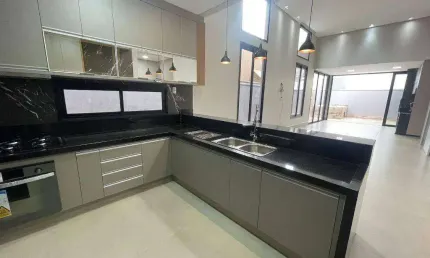 Casa à venda, 216 m² por R$ 1.600.000,00 - Estância dos Ipês - Uberaba/MG