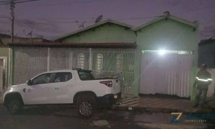 Casa com 3 quartos à venda no Núcleo Habitacional Silvério Cartafina, Uberaba 