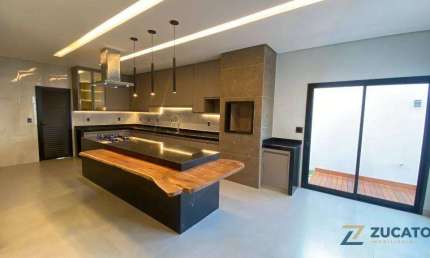 Casa à venda, 216 m² por R$ 1.550.000,00 - Estância dos Ipês - Uberaba/MG