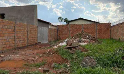 Terreno à venda, 250 m² por R$ 105.000,00 - Loteamento Antônio Caiado - Uberaba/MG
