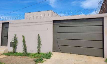 Casa com 2 dormitórios à venda, 54 m² por R$ 270.000 - Oneida Mendes II - Uberaba/MG