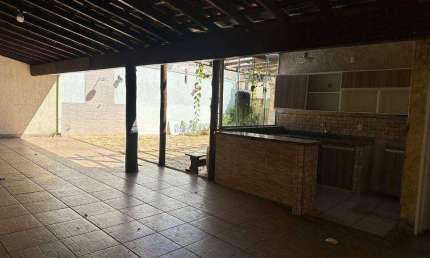 Casa com 3 dormitórios à venda por R$ 390.000,00 - Conjunto Costa Telles II - Uberaba/MG