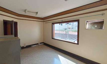 Sala para alugar, 140 m² por R$ 800,00/mês - Estados Unidos - Uberaba/MG