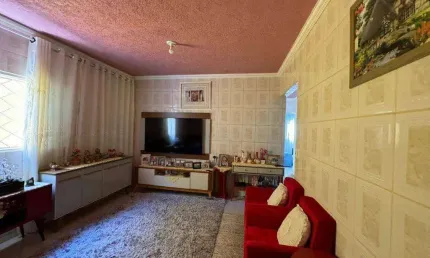 Casa com 3 quartos à venda na Cidade Nova, Uberaba 