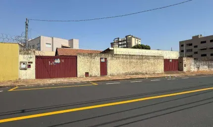 Casa comercial para alugar no Núcleo Residencial Tutunas, Uberaba 