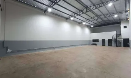 Galpão para alugar, 255 m² por r$ 5.558,08/mês - conjunto margarida rosa de azevedo - uberaba/mg