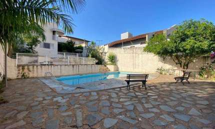 Casa com 5 dormitórios para alugar, 233 m² por R$ 7.212,96/mês - São Sebastião - Uberaba/MG
