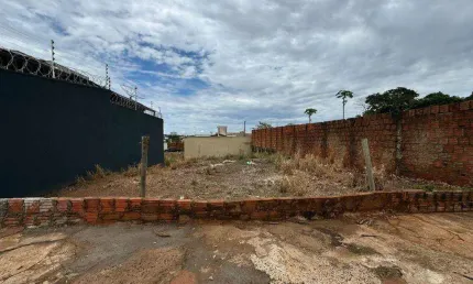 Terreno à venda no Residencial Estados Unidos, Uberaba 
