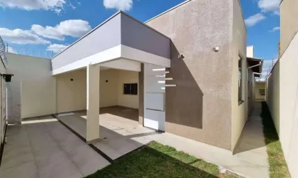 Casa de 3 quartos sendo 1 suite a venda bairro Laranjeiras - R$ 650.000,00 - Uberaba/MG