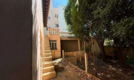 Casa com 3 quartos à venda no Olinda, Uberaba 
