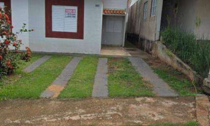 Casa com 3 dormitórios, 64 m² - venda por R$ 247.000,00 ou aluguel por R$ 1.811,79/mês - Moradas Uberaba - Uberaba/MG