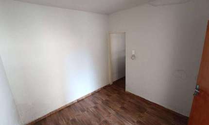 Casa com 2 dormitórios para alugar, 48 m² por R$ 855,36/mês - Leblon - Uberaba/MG