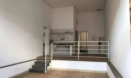 Ponto para alugar, 37 m² por R$ 1.707,33/mês - São Benedito - Uberaba/MG