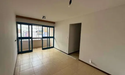 Apartamento com 3 dormitórios para alugar, 120 m² por R$ 1.811,83/mês - Estados Unidos - Uberaba/MG