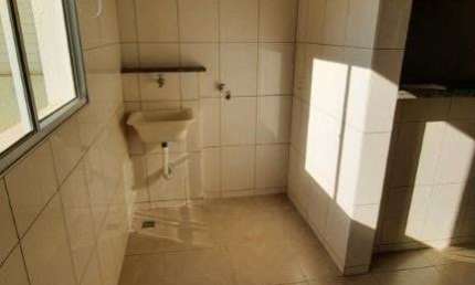 Apartamento com 2 dormitórios para alugar, 82 m² por R$ 1.425,19/mês - Santa Maria - Uberaba/MG