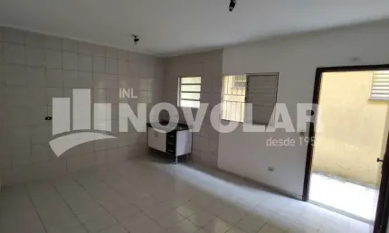 Casa térrea na vila maria com  2 dormitórios, sala. oportunidade, agende sua visita!