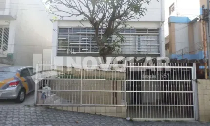 Sobrado espaçoso na penha: ideal para comércio ou residência!