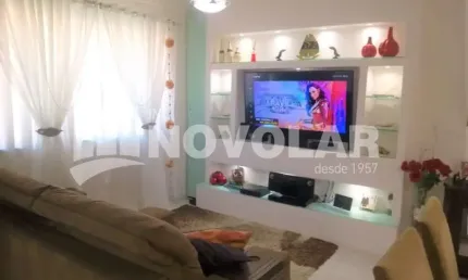 Sobrado, Parada Inglesa com  3 dormitórios e  1 suíte