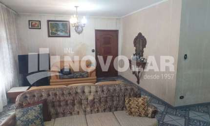 Casa Assobradada com 4 dormitórios sendo uma suite, 10 vagas  à Venda com 400 M² AC,  na Vila Maria.