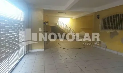 Sobrado com 200m2 de área construída, 3 dormitórios sendo 1 suíte, 6 vagas de garagem - vila sabrina