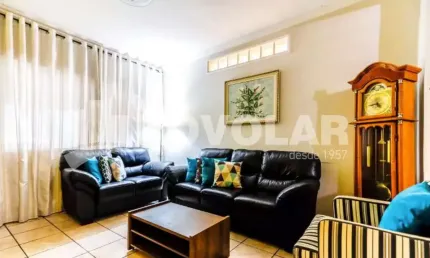 Sobrado no jardim brasil  com 234m²  de área construída