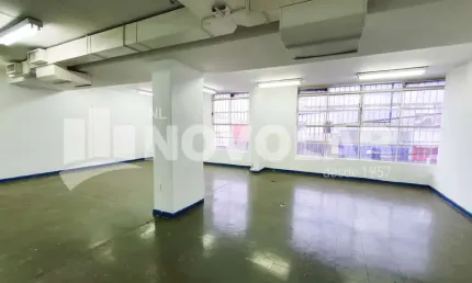 Oportunidade Única: Espaçosa Loja na Lapa! Com 828M2 AC. Energia Trifásica.