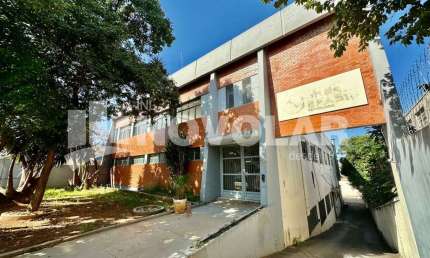 Prédio Comercial/Industrial na Casa Verde: Espaço e Versatilidade