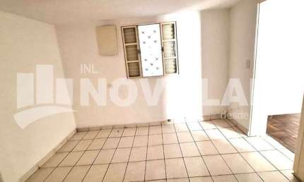 CASA TÉRREA NA ÁGUA FRIA COM 2 DORMITÓRIOS, IMÓVEL NOS FUNDOS