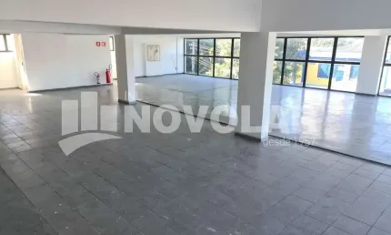 Prédio Comercial em Santo Amaro com 616 metros quadrados de área total e com 15 Vagas.