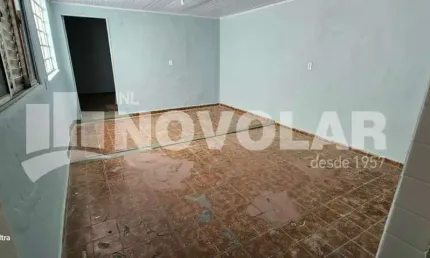 Casa Térrea no Jardim Japão com  2 dormitórios, 01 Vaga de garagem.