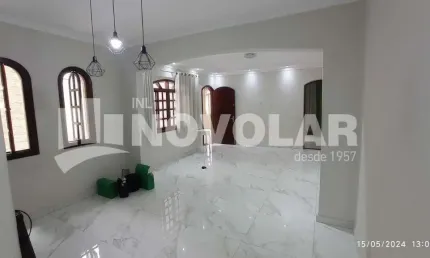 Sobrado 2 Dormitórios sendo 1 Suite e com  4 Vagas - Vila Medeiros
