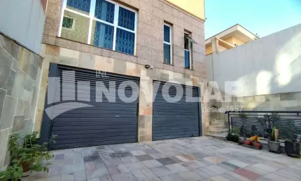 Sobrado amplo à venda na Vila Guilherme, com 3 suítes e 4 vagas