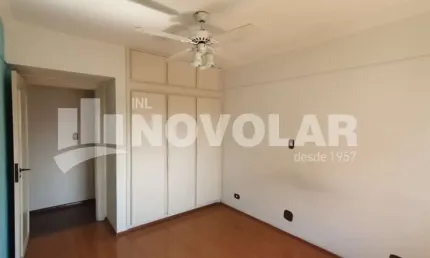 Apartamento, água fria com 4 dormitórios e 2 suítes, 3 vagas