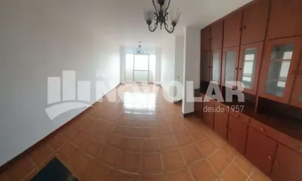 Conforto Espaçoso: Apartamento de 70m² com 2 Dormitórios, Sala Arejada com Sacada e Lazer Completo!
