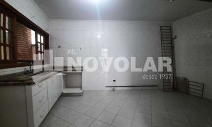 Sobrado no Vila Medeiros com 6 dormitórios e 2 vagas