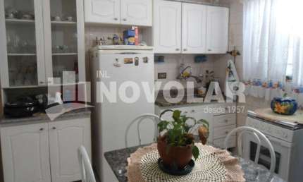 Casa Assobradada na Vila Guilherme. Dois Imóveis Independentes. Excelente Investimento.