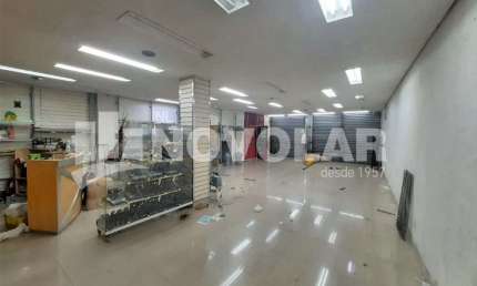 Loja Comercial para Locação no Parque Edu Chaves 160m².  Avenida Movimentada com amplo comércio!