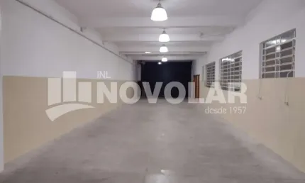 Galpão para Locação na Vila Maria. Energia Trifásica. Porta Automática.