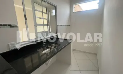 Casa em condomínio com 2 dormitórios no Bairro da Vila Maria Alta