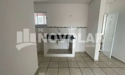 Casa em condomínio com 1 dormitório na Av Conceição