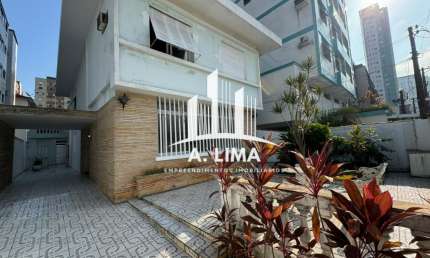 Sobrado Alto Padrão com Lazer Completo na Ponta da Praia / Terreno Amplo em Localização Nobre – Ideal para Moradia ou Investimento!