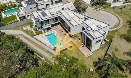 Casa de luxo com 5 suítes à venda, 680 m²  Condomínio Serimbura em São José dos Campos/SP