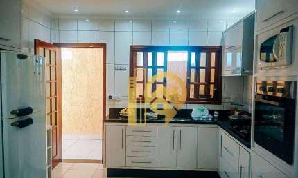 Casa 2 dormitórios à venda, 153 m² - Villa Branca- Jacareí/SP