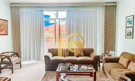 Apartamento a Venda de 3 dormitórios e 1 suíte, 185 m²  - Centro - São José dos Campos/SP
