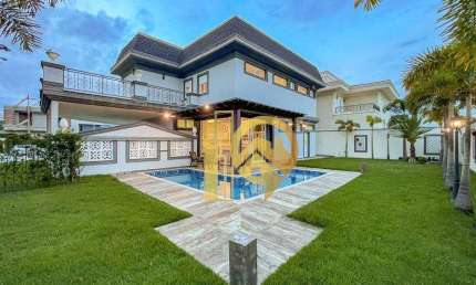 Casa de esquina com 4 dormitórios à venda, 400 m² Jardim do Golfe - São José dos Campos/SP