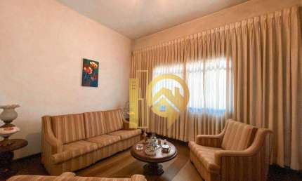 Casa à venda ou locação, 400 m² - Centro - Jacareí/SP